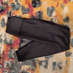 NWT Gilly Hicks Leggings Houndstooth Athleisure
